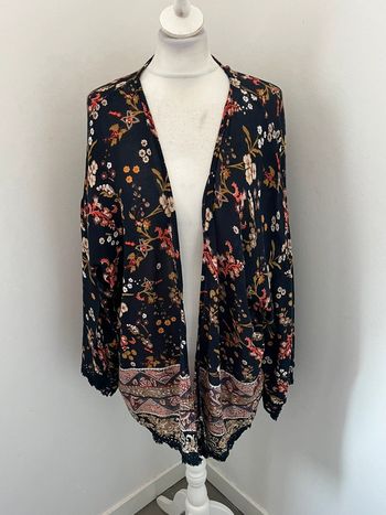 Veste légère marine à fleurs pimkie M