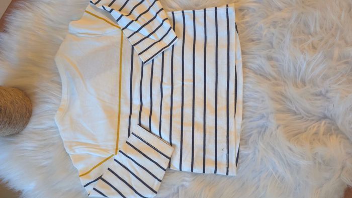 (Neufs non portés) 🏷🥰😍superbe ensemble teeshirt ml et jeans 6 mois garçon 😍🥰 - photo numéro 3