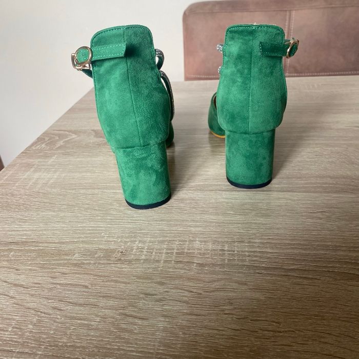 Escarpins en daim / chaussures à talons - photo numéro 3