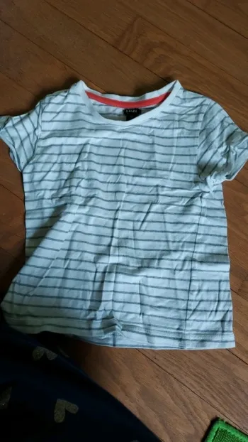 Tee-shirt garçon 4ans