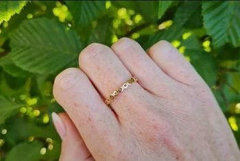 Bague fine alliance ajourée plaqué or taille 54