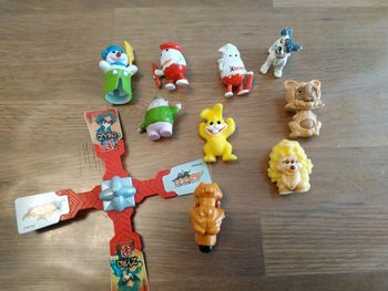 Lot petits jouets