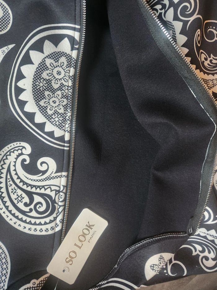 Blouson noir tendance - photo numéro 6