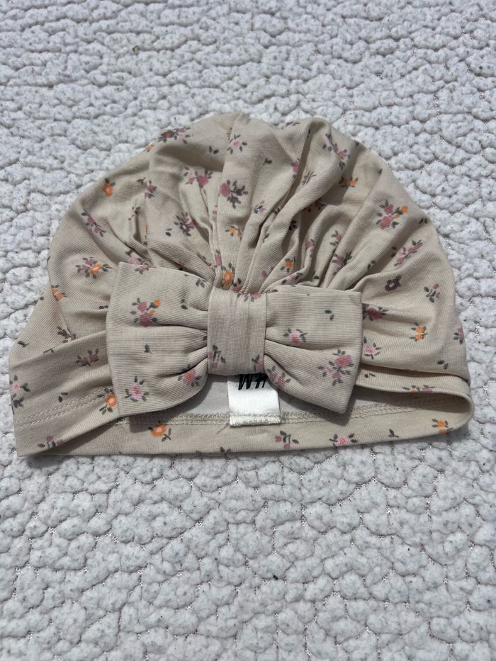 Lot de 2 bonnets avec noeuds taille 62/68 H&M - photo numéro 5