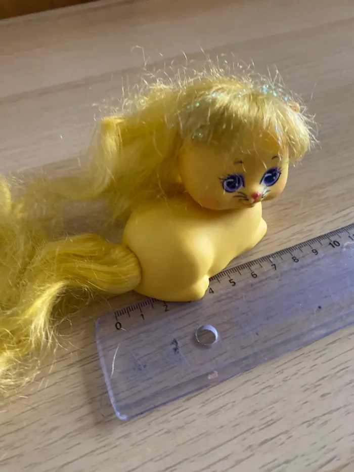 Mattel dame boucleline lady Lovely locks kitty chat cat jaune yellow 1988 - photo numéro 6