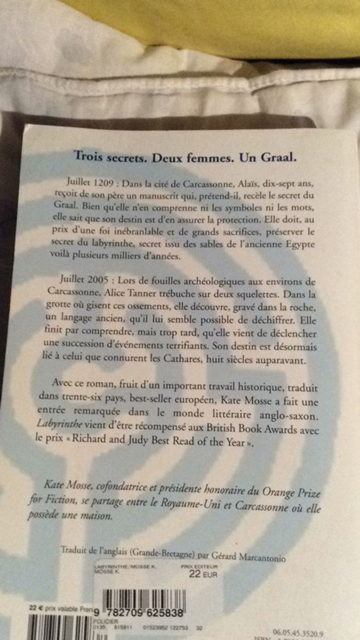 #le Labyrinthe par Kate Mosse - photo numéro 3