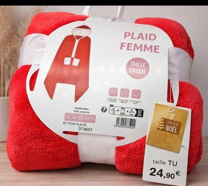 Plaid femme à capuche – Taille unique – Neuf 🎀 - photo numéro 1