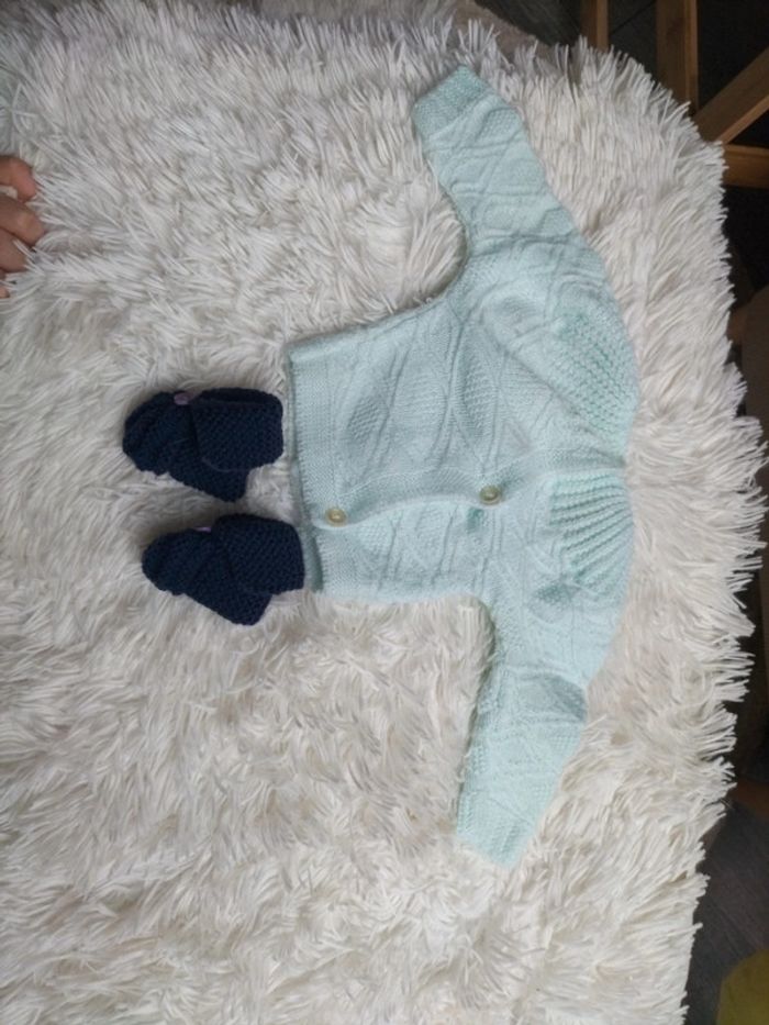 Chaussons tricotés et gilet