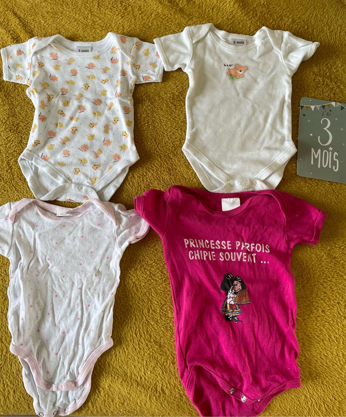Lot de 18 body 3 mois - photo numéro 3