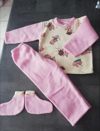 Pyjama et chaussons chauds