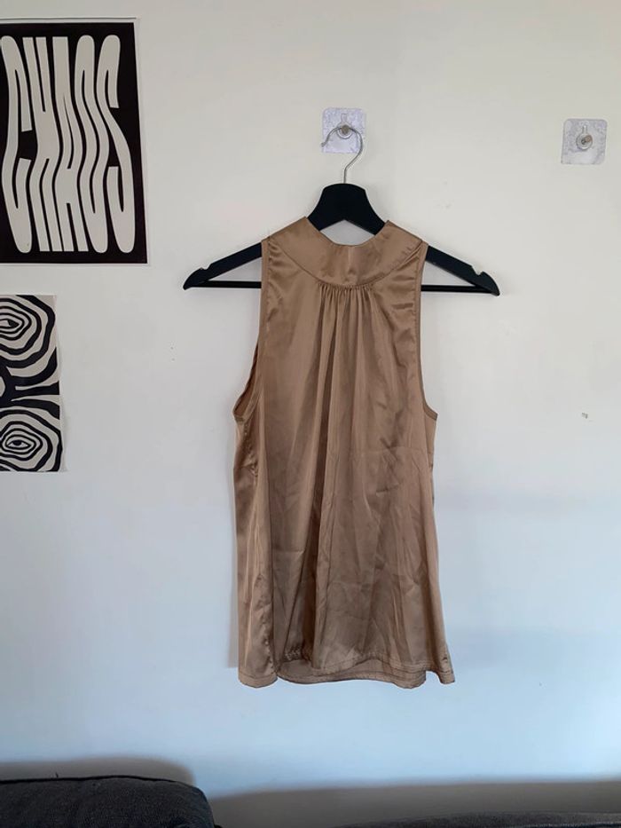 Haut en satin