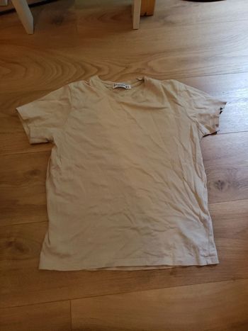 T shirt taille S stradivarius