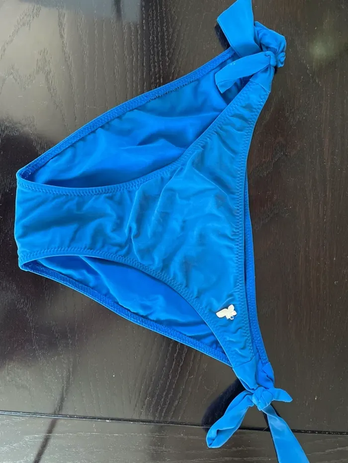 Maillot de bain deux pièces - photo numéro 2