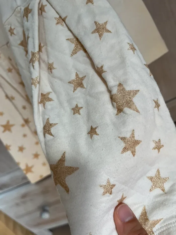 Robe ML étoiles pailletée t. 6 ans - photo numéro 4