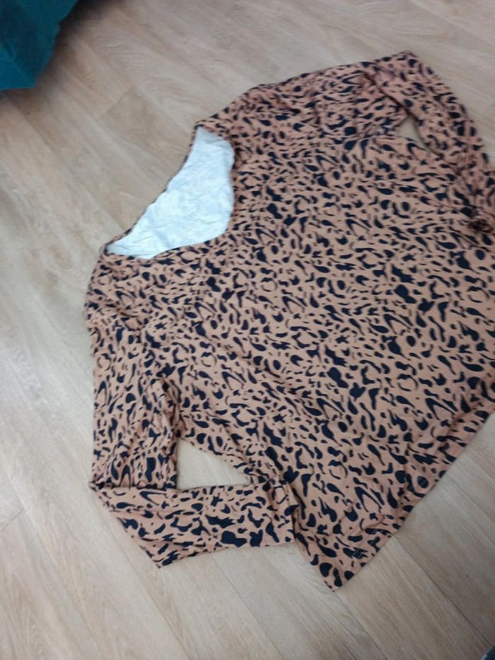 Haut blouse manche longue léopard 48 - photo numéro 2
