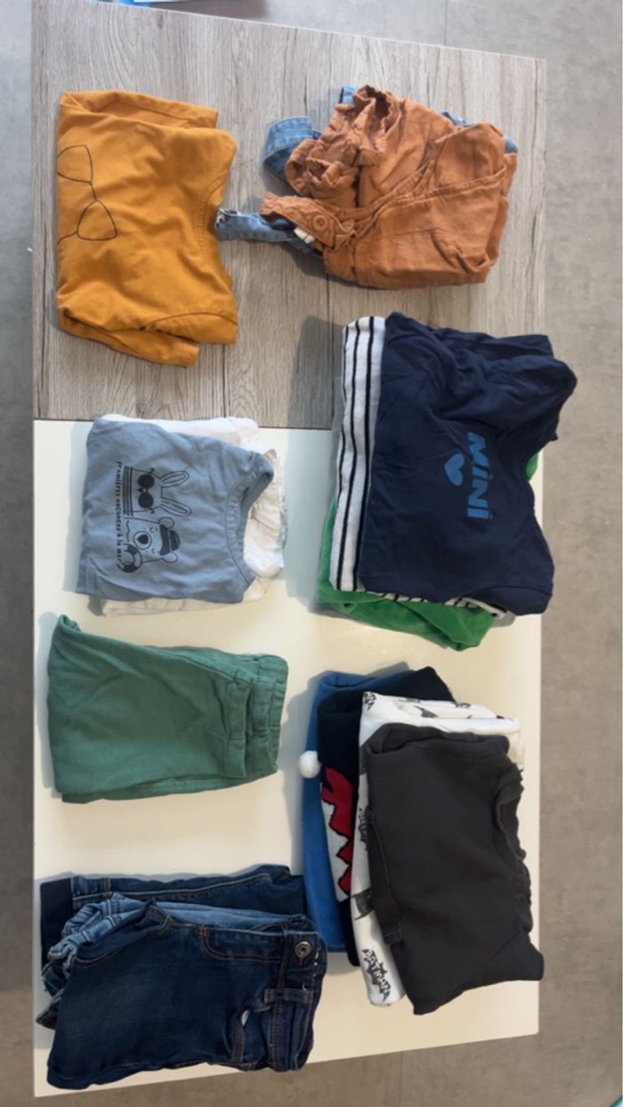 Lot de vêtement 24 mois