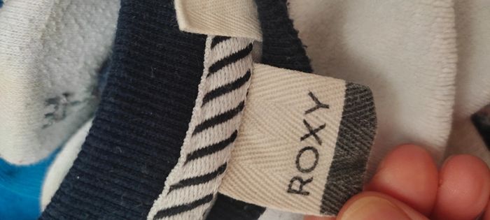 Pull  sweat tout doux Roxy taille M - photo numéro 5