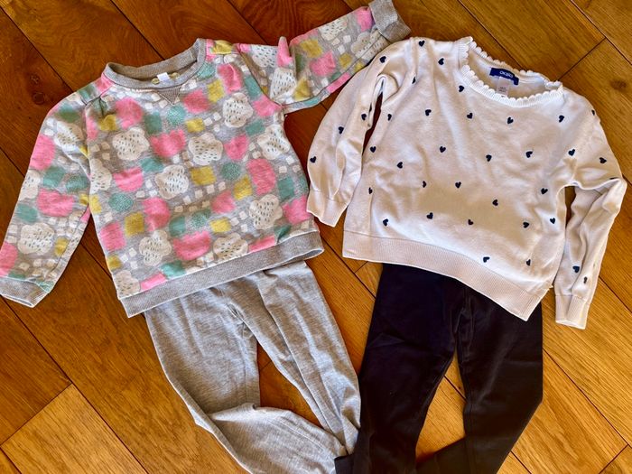Lot de 2 ensembles sweat/pull et leggings