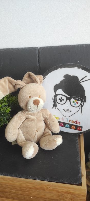 Doudou peluche Lapin beige Bastien Nicotoy marron croix ancien Vintage Couture