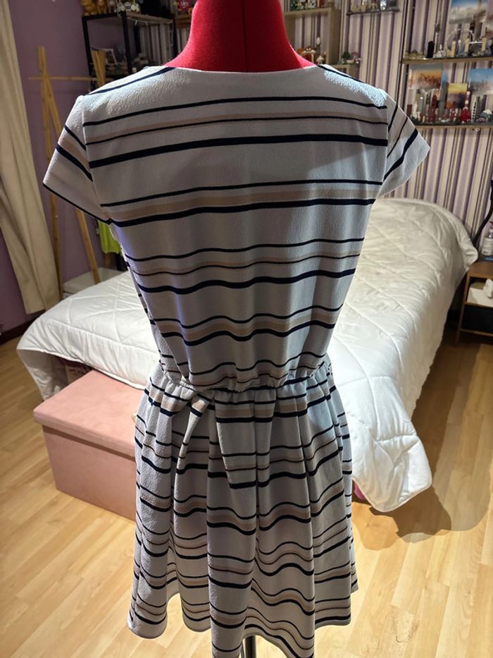 Robe rayée - photo numéro 3