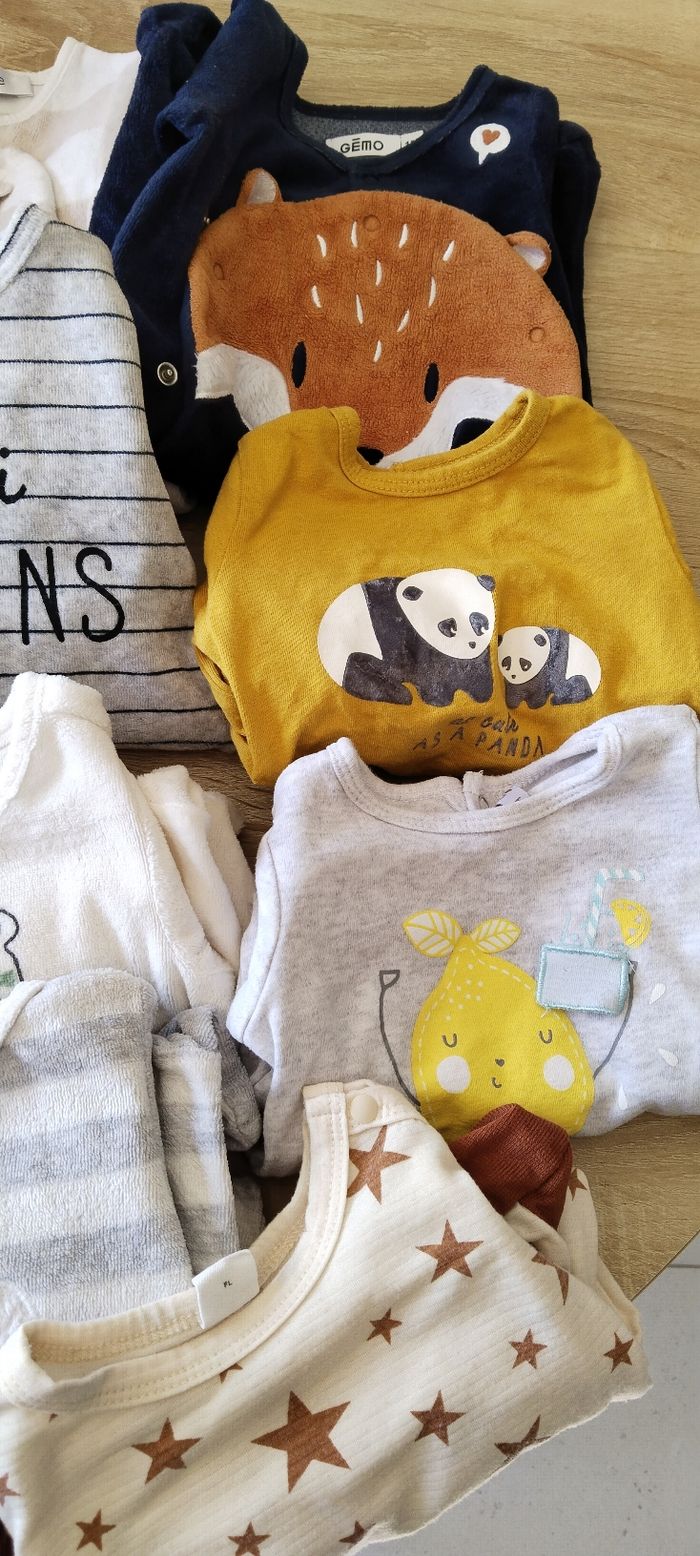 Lot vêtements bébé 1 mois - photo numéro 5