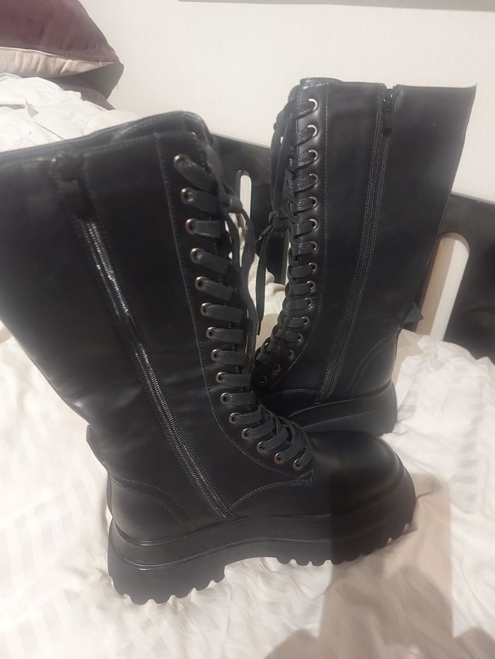 Botte haute lasset et fermeture eclaie - photo numéro 3