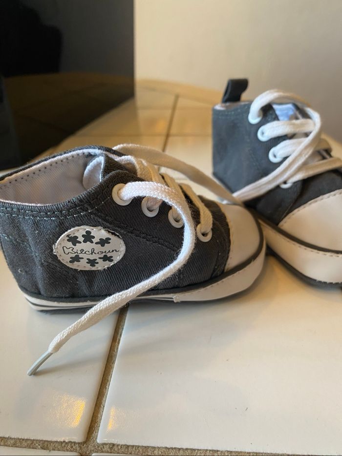 Chaussure grise semelle souple - photo numéro 2