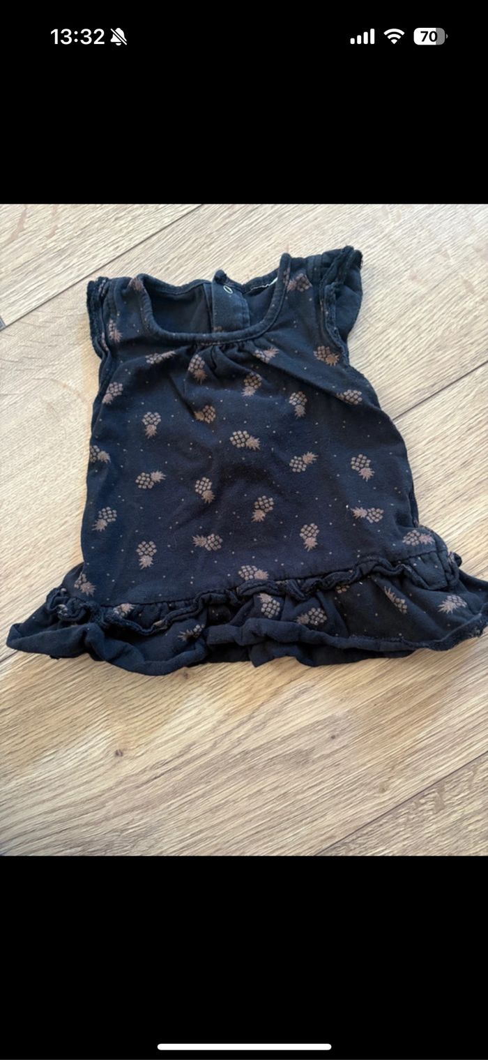 Lot vêtements fille 1 mois - photo numéro 4