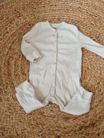 Pyjama ou combi beige