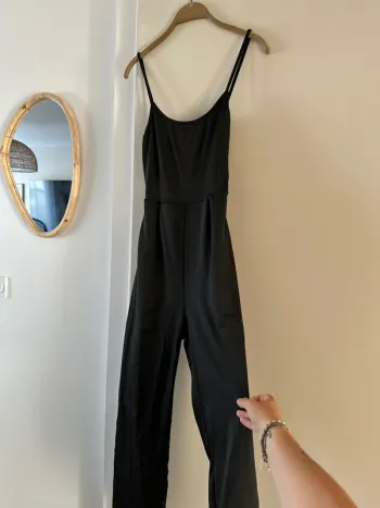 Combinaison noire dos nu – Neuve taille S
