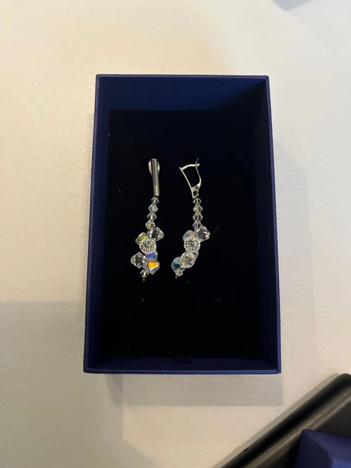 Boucle d’oreille pendantes