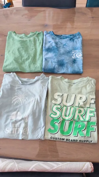 Lot tee shirts divers