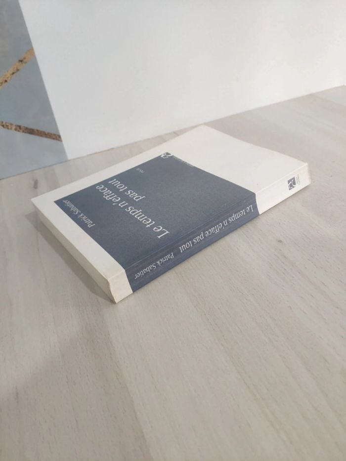 Livre grand format le temps n'efface pas tout Sabatier récit - photo numéro 5