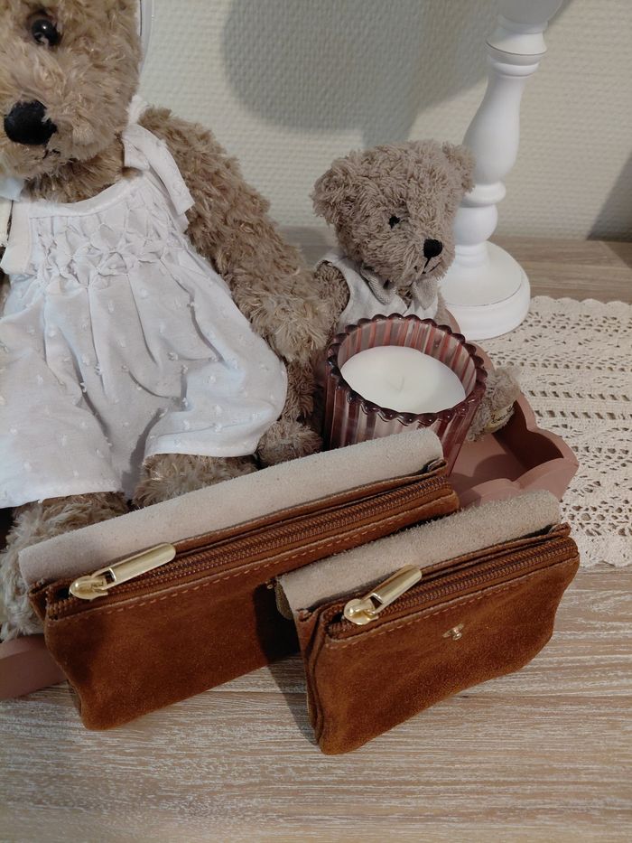 Maroquinerie en cuir - photo numéro 4