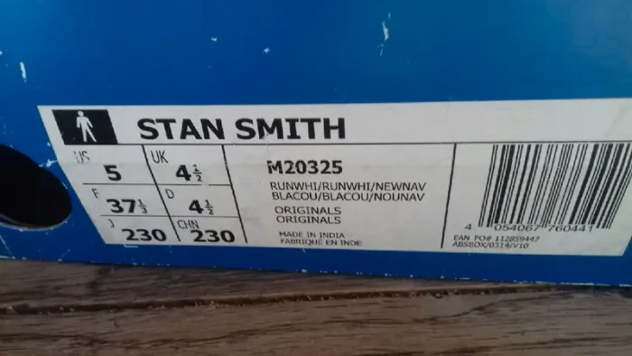 Basket stan Smith femme bleu marine pointure 37 1/3 - photo numéro 6