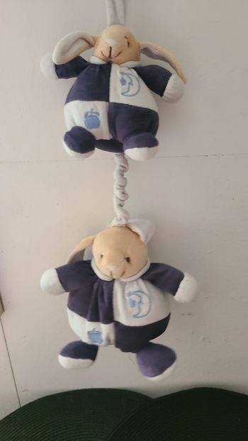 doudou musical lapin boule