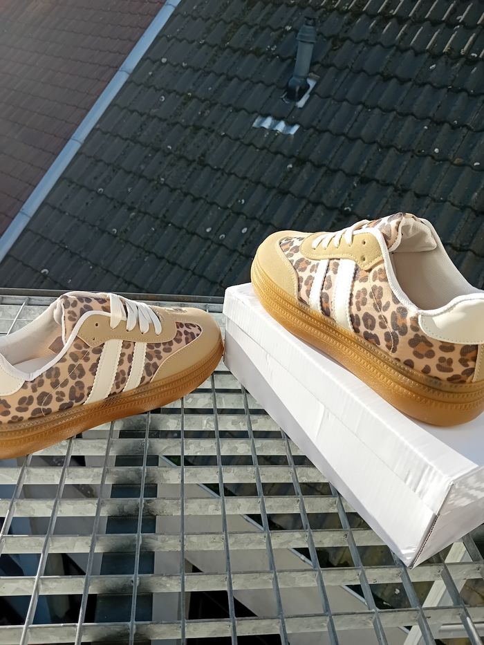 Woman sneakers 37   léopard - photo numéro 2