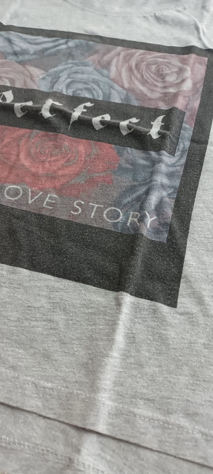 T-shirt gris - photo numéro 2