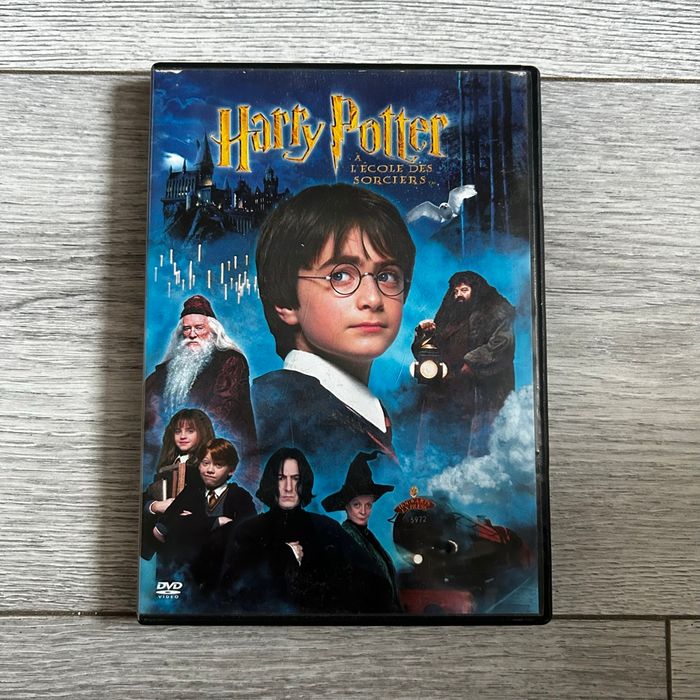 Lots DVD Harry Potter - photo numéro 2