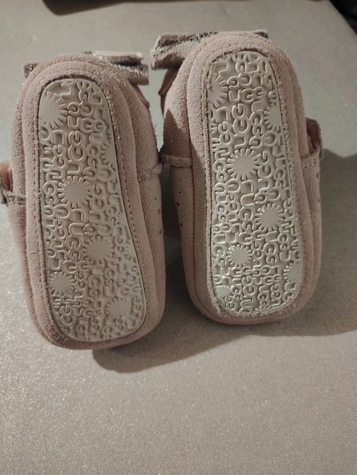 Bottines UGG - photo numéro 3