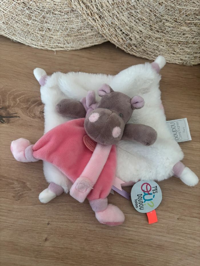 Neuf doudou hippopotame rose blanc tatoo t es ou ? Doudou et compagnie