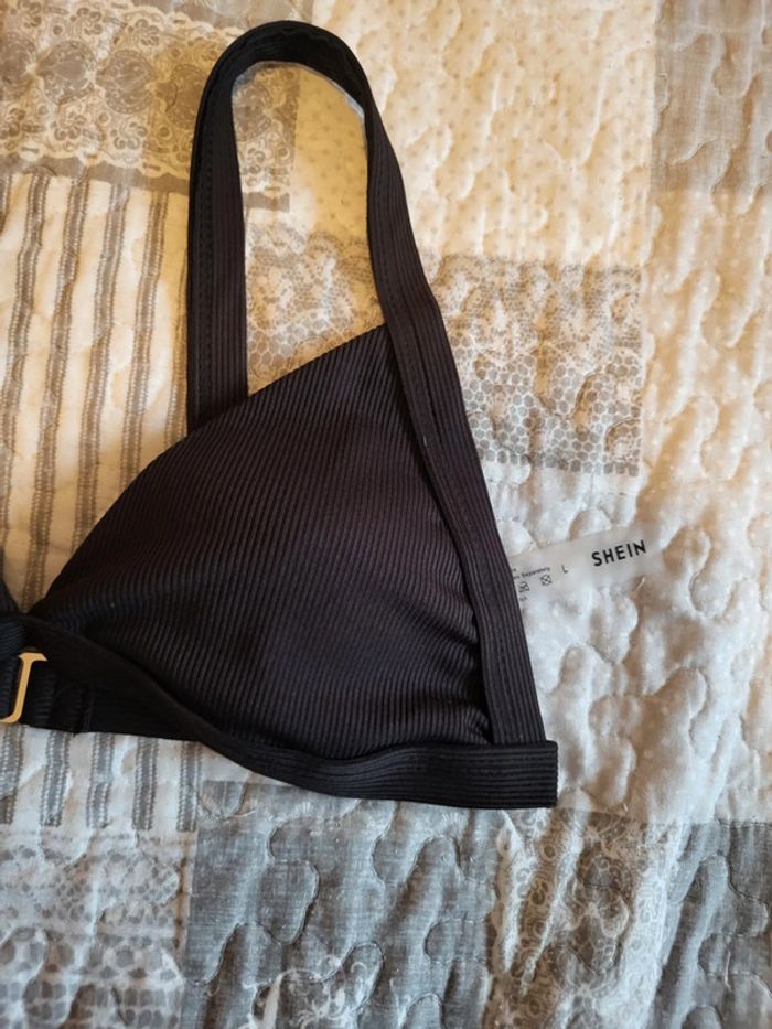 Haut de maillot de bain taille L - photo numéro 2