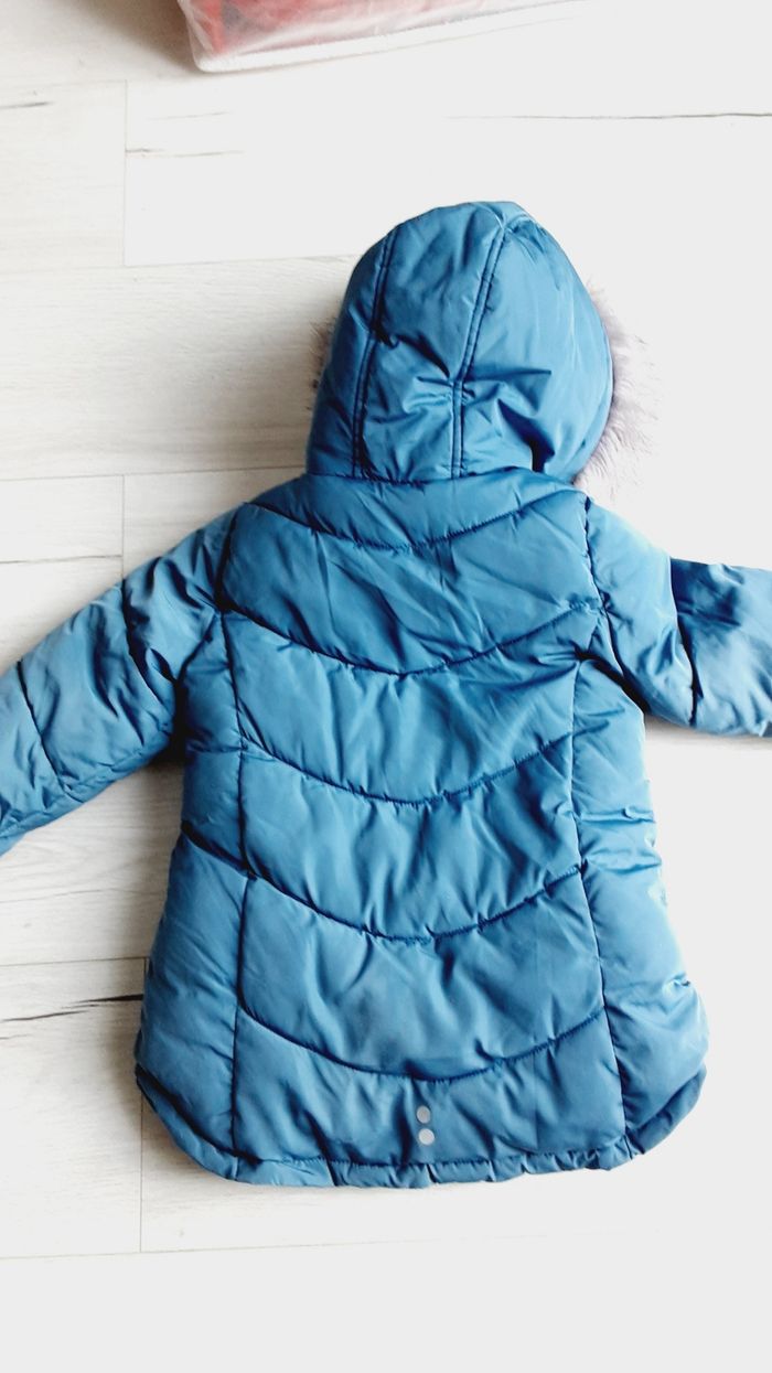 Vêtement fille manteau chaud hiver à capuche amovible bleu Okaïdi 4 ans - photo numéro 8