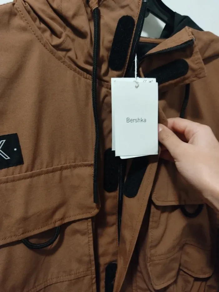 Veste à capuche Bershka neuf - photo numéro 5