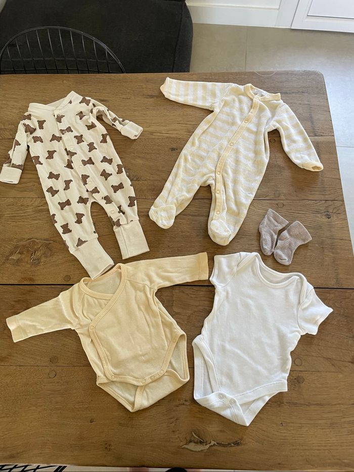Ensemble bodies pyjama bébé 1 mois