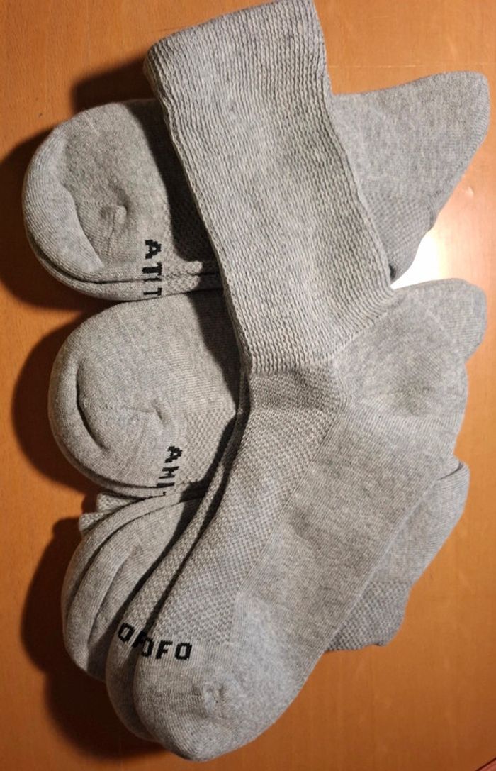 Lot chaussettes - photo numéro 2