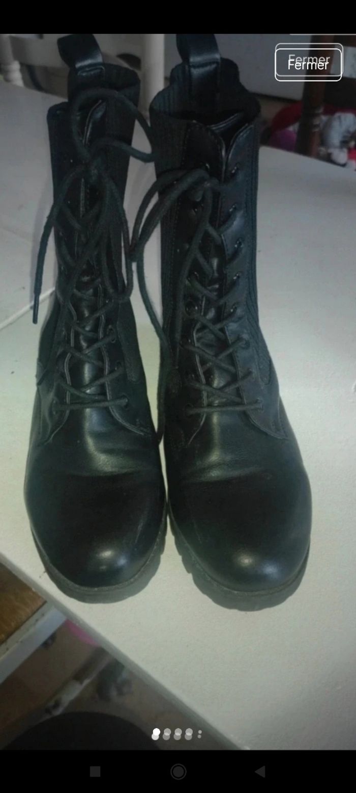 Très belle chaussures femme ch7