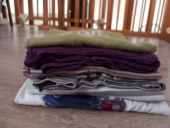 Lot 6 t-shirts manches longues (5 ans)