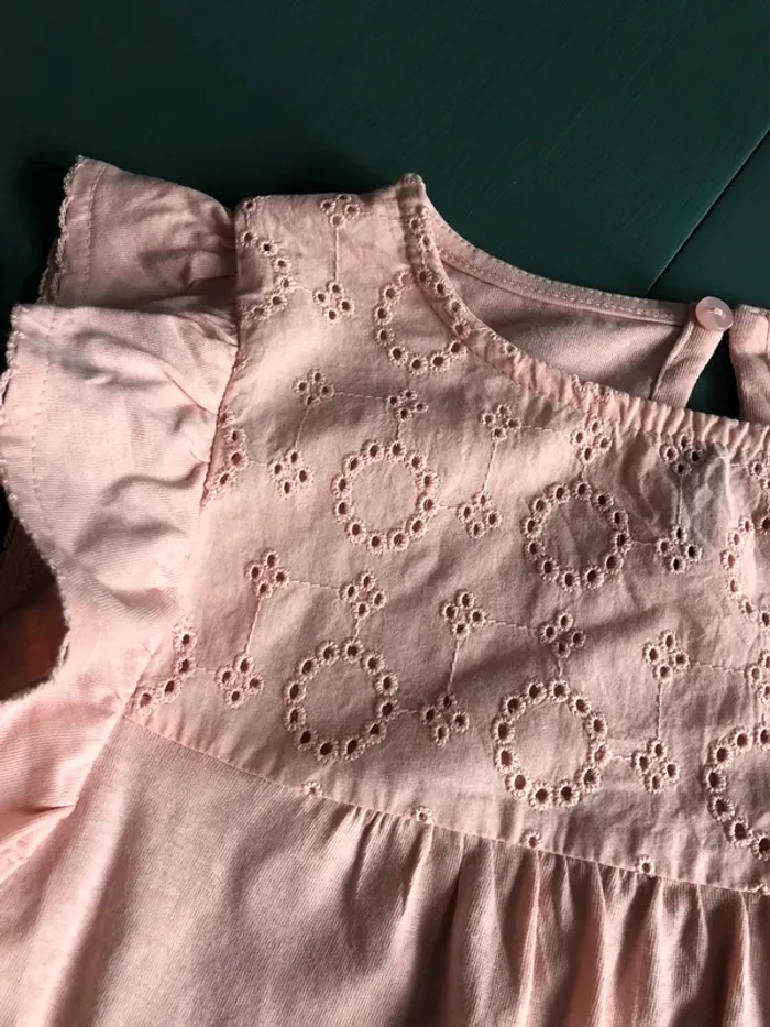 Haut rose pâle. - photo numéro 2