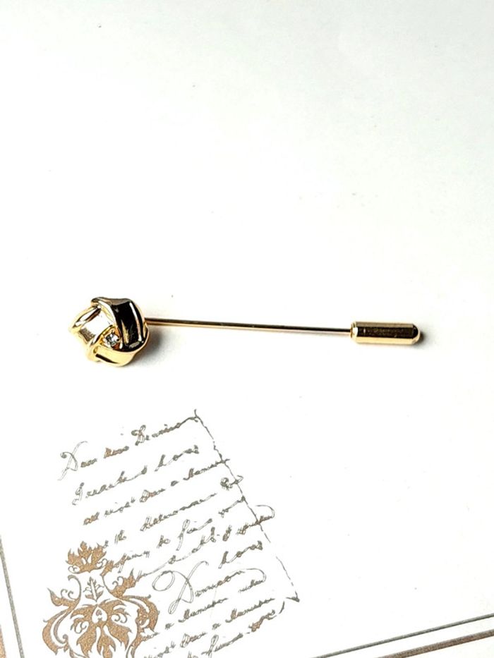 Magnifique broche vintage doré - photo numéro 4